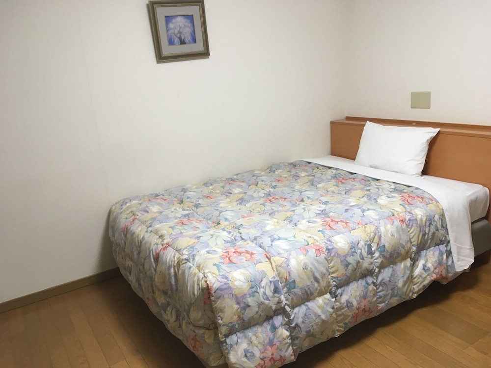 hotel tajimi hills my room