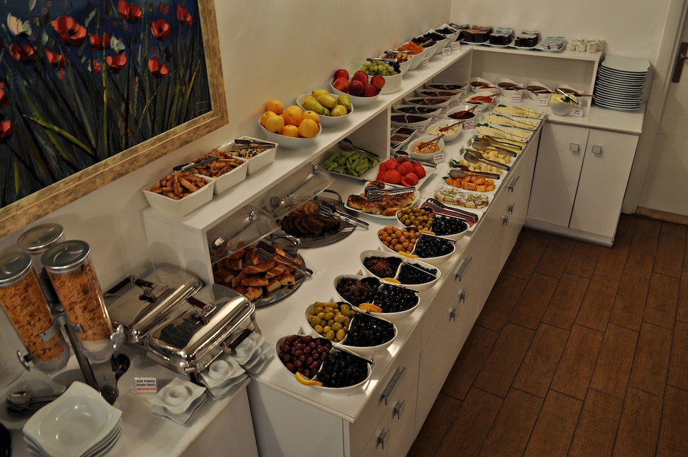 edirne palace adults only