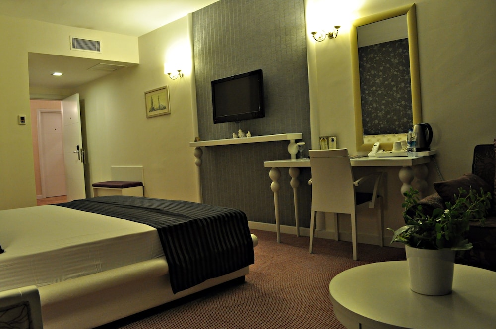 edirne palace adults only