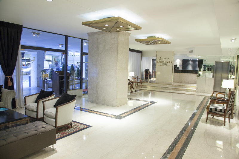 feirs park hotel
