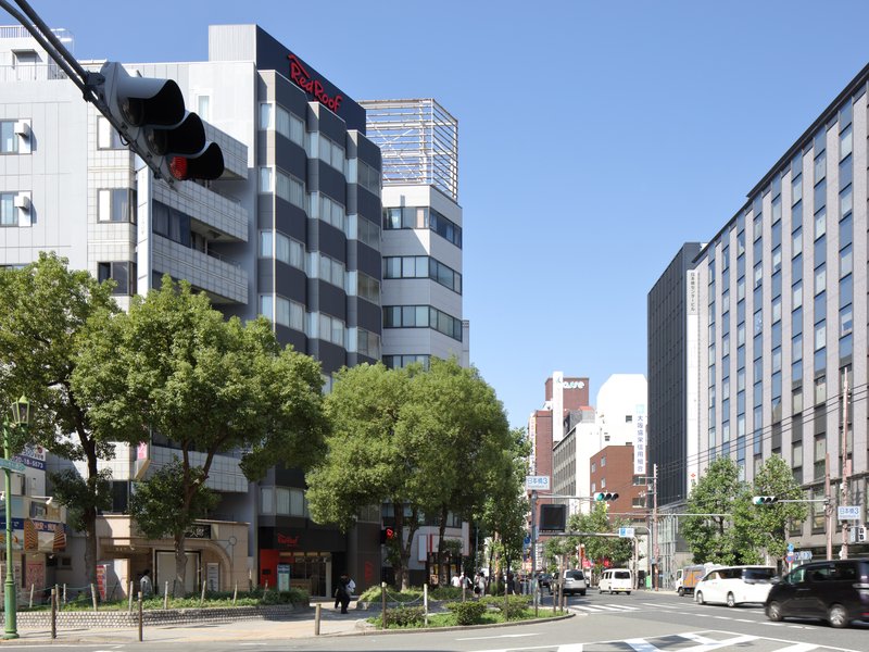red roof inn and suites osaka namba nippombashi