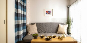 guesthouse life field