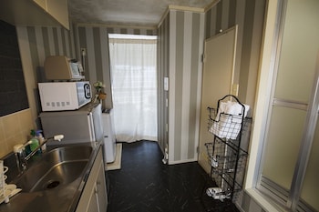 guesthouse life field