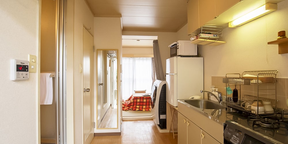 guesthouse life field