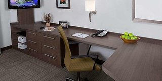 Sonesta Simply Suites Boston Burlington,Burlington>>Boston,2 star