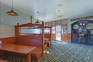 Burnie Central Townhouse Hotel,Near Burnie Arts & Function Centre,4 star