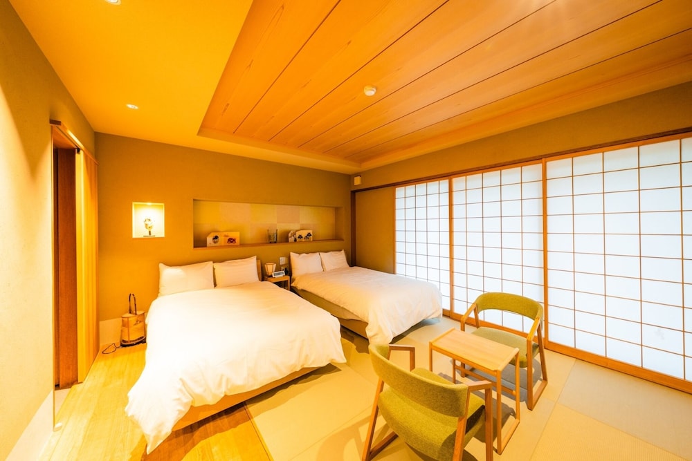 hotel rakurakuan