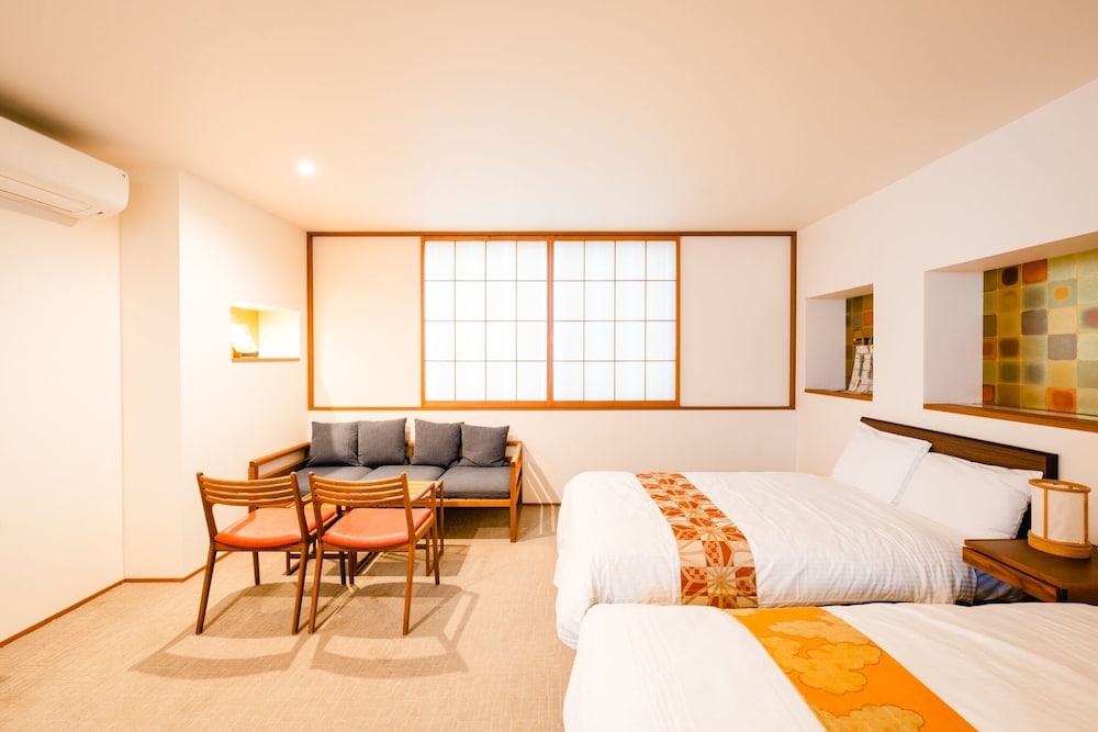 hotel rakurakuan
