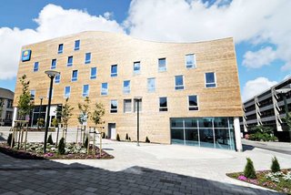 comfort hotel square