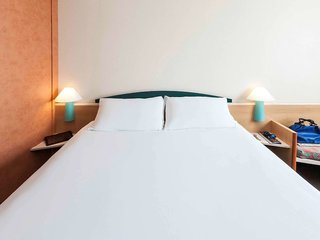 hotel ibis elche