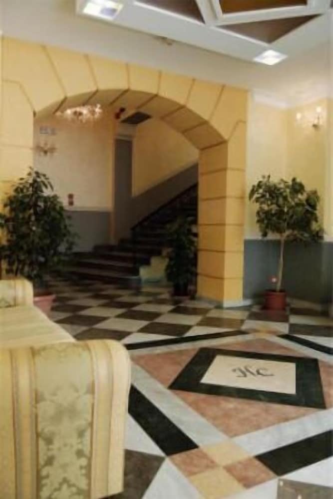 hotel columbia