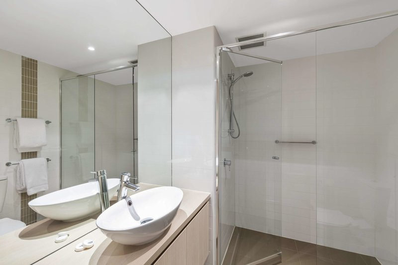 istay precinct adelaide