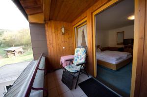 Hirschen-Dorfmuhle Gasthaus,Black Forest>>Biederbach,3 star
