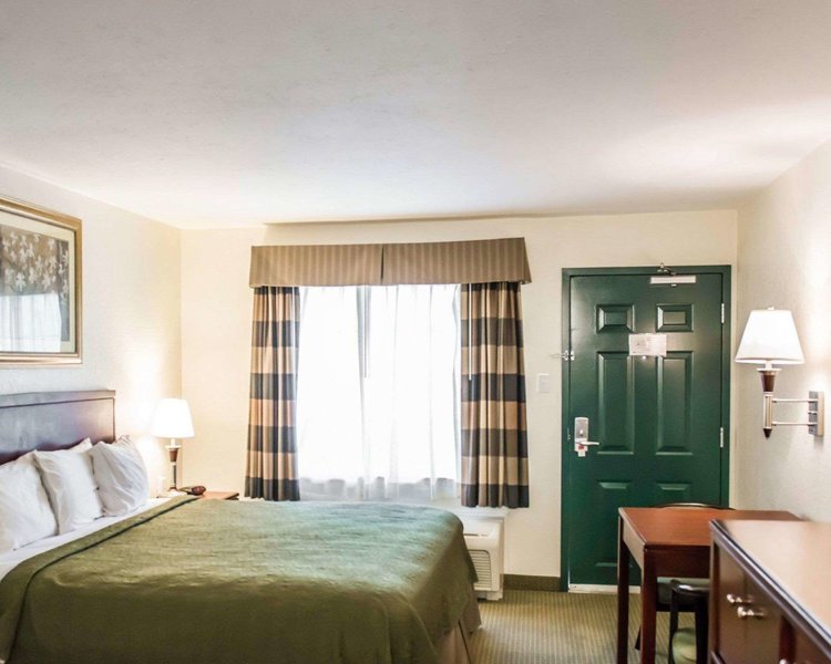 econo lodge