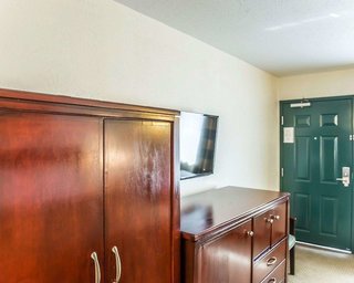 Econo Lodge,Lamont>>Florida,2 star