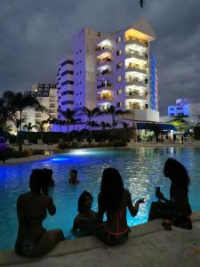 Hotel Arena Blanca,Calle 2 No. 1 - 51, Punta Hansa,4 star