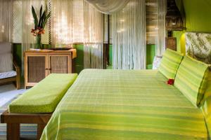 hotel playa scondida baru
