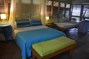hotel playa scondida baru