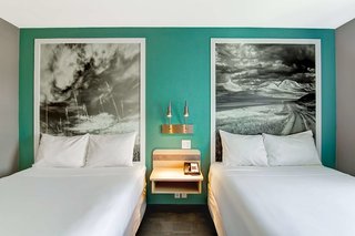 Home Inn Express - Medicine Hat,Alberta>>Medicine Hat,2 star