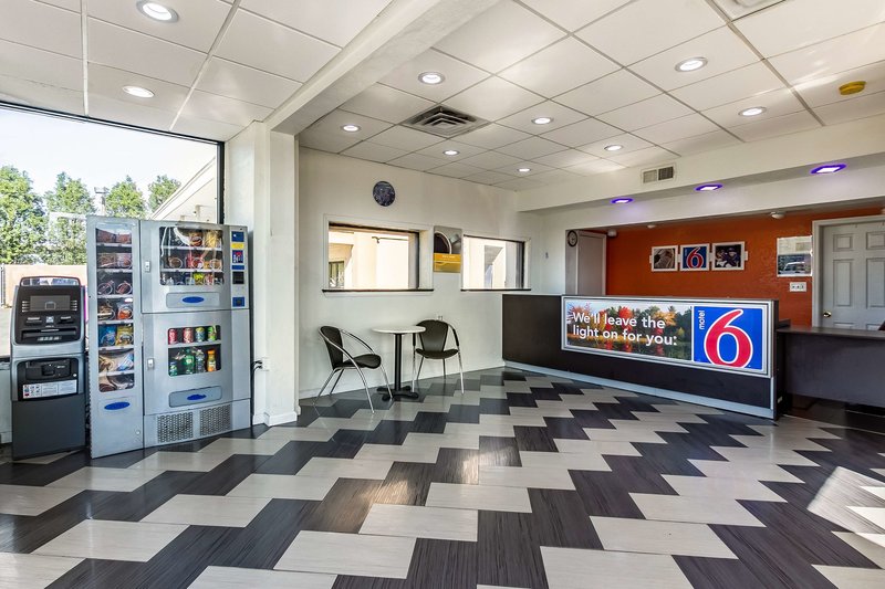 motel 6 elizabeth nj newark liberty intl airport