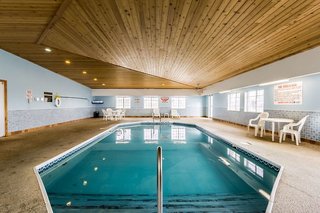 Baymont By Wyndham Omaha Sw,La Vista>>Chalco,2 star