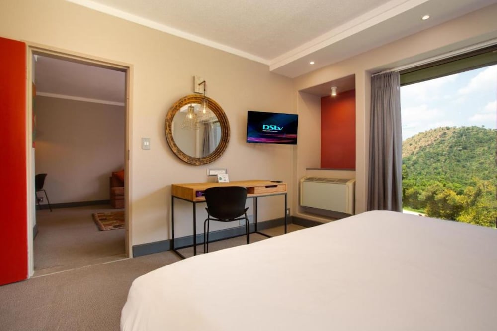 26 degrees south bush boho hotel