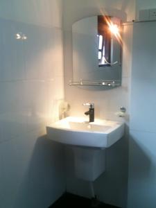 suwa arana resort and spa