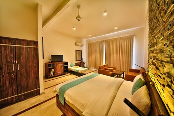 r degrees ambalangoda