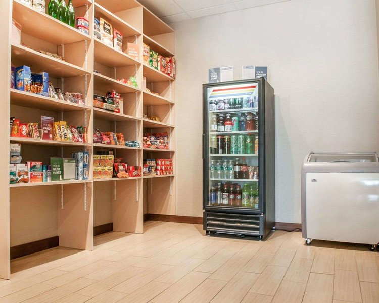 comfort suites farmington