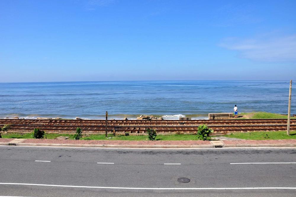 sea view apartment hotel colombo