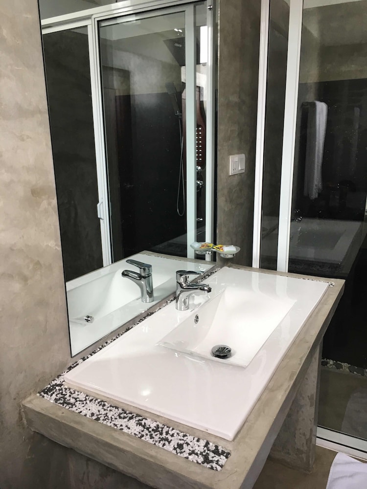 dumbara peak residence