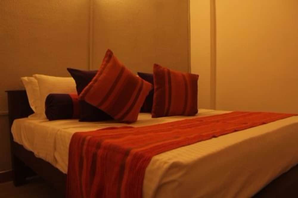 dumbara peak residence