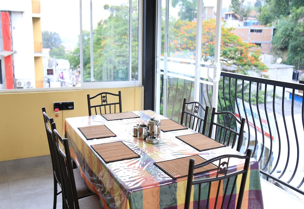 kandy city rooms and hostel