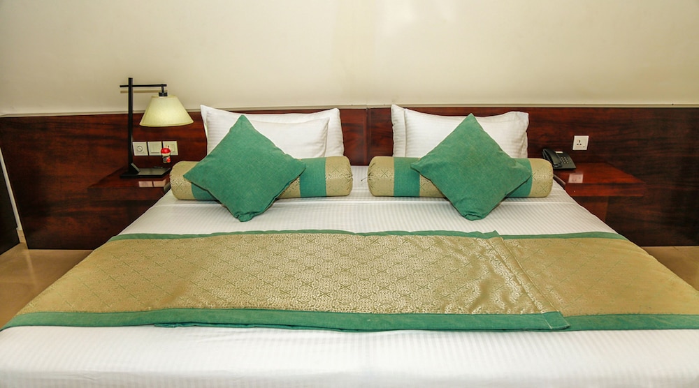 oak ray heritage hotel