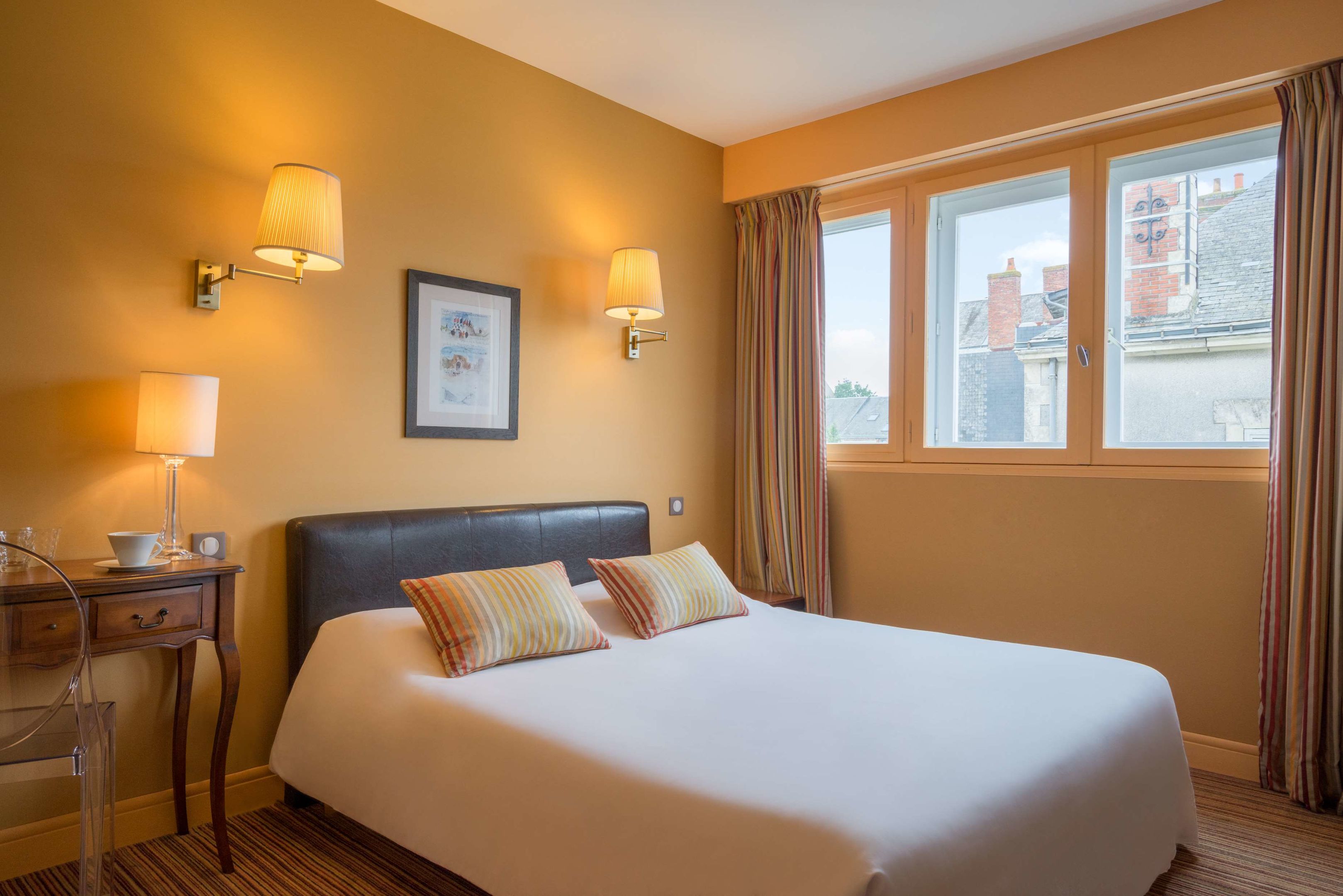 the originals city hotel napoleon la roche sur yon