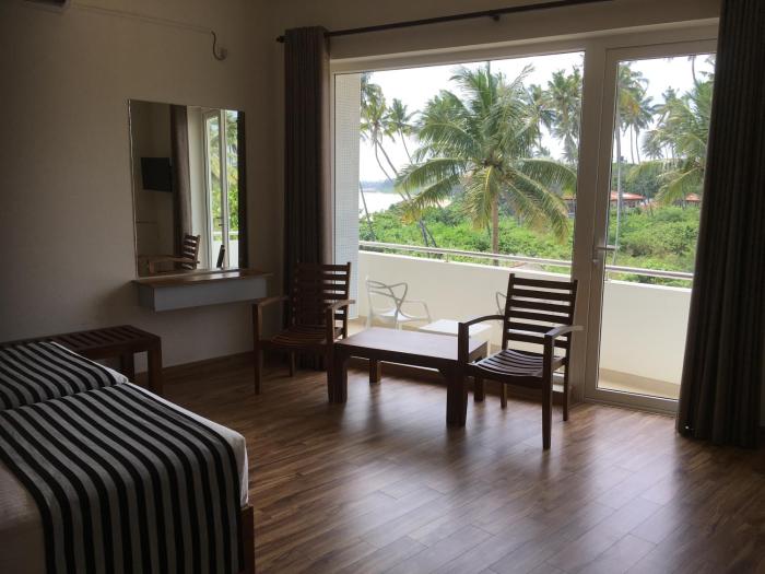 twenty two weligambay