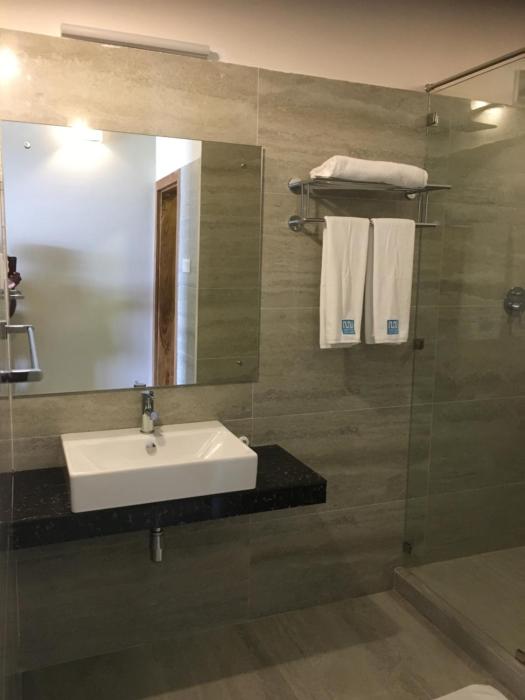 twenty two weligambay