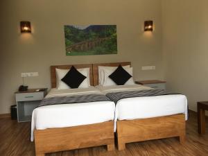 twenty two weligambay