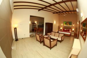 twenty two weligambay