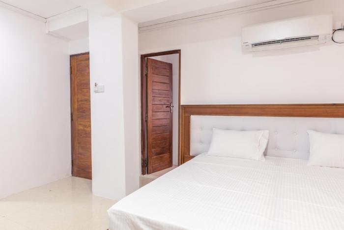 metro port city hotel