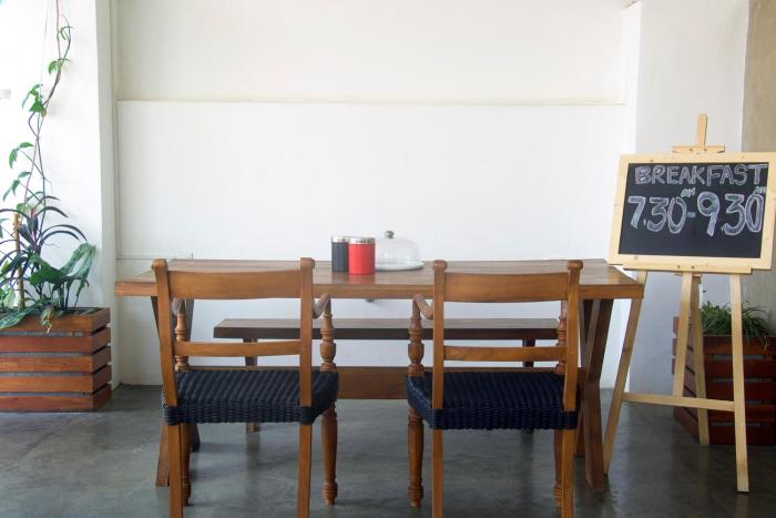 c1 colombo fort hostel