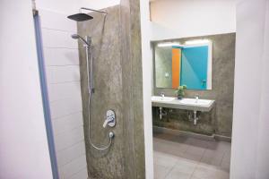 c1 colombo fort hostel