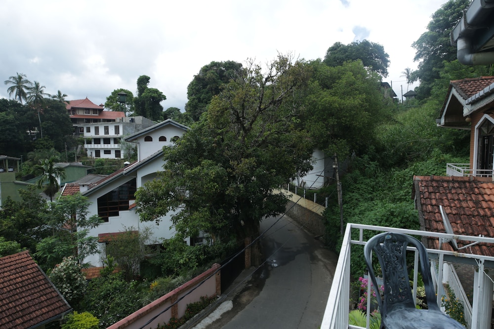 araliya holiday bungalow