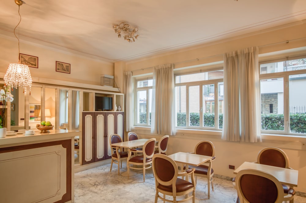 hotel la pace