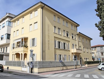 Hotel La Pace,Ponsacco>>Pisa,3 star