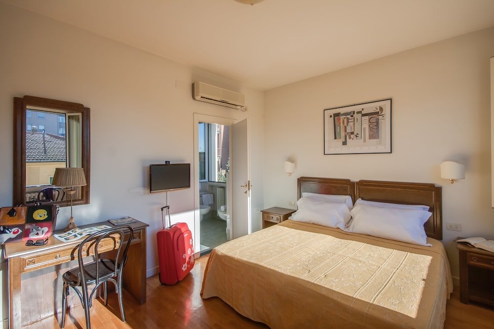 hotel la pace