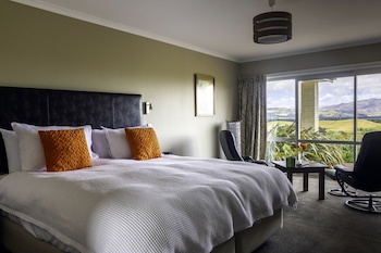 ribbonwood country house