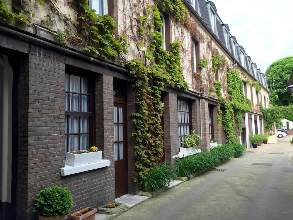 hotel de normandie