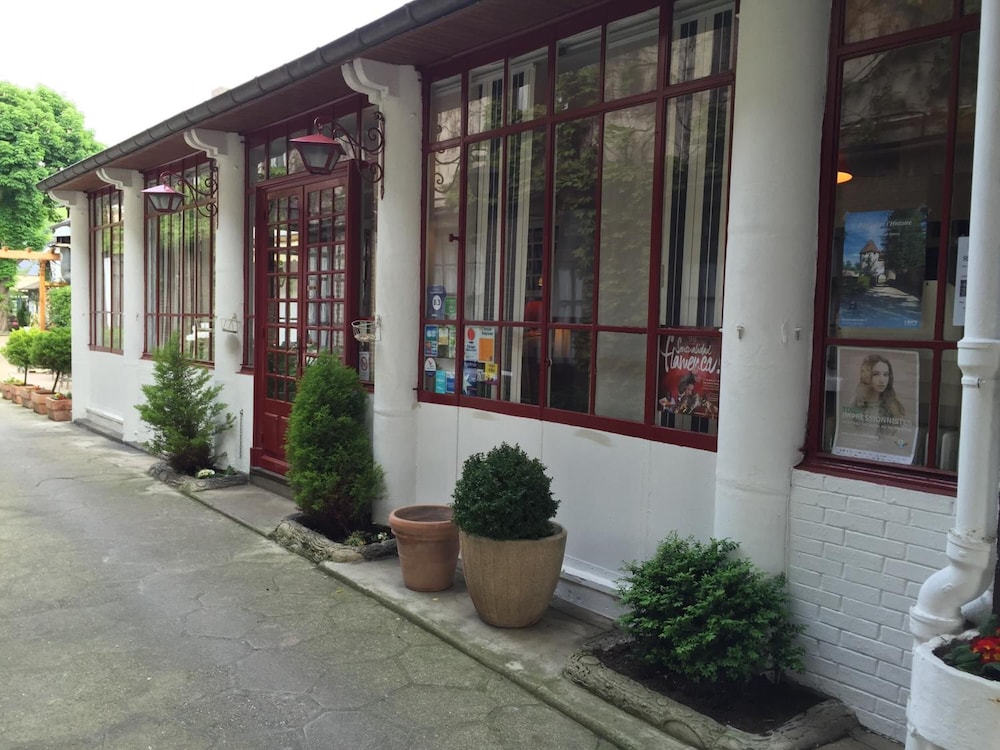 hotel de normandie