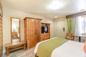 pioneer lodge zion national park springdale